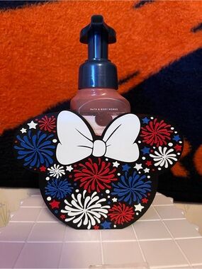 Custom Design - Fireworks Minnie Mouse ear shape bath and body works soap holder